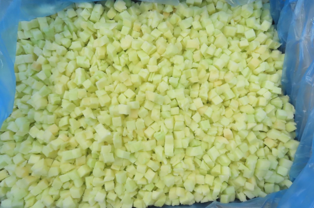 Яблоко, без кожуры кубик, с/м